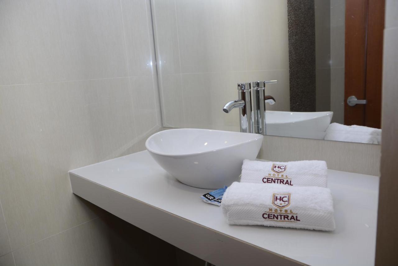 Hotel Central Trujillo Bagian luar foto