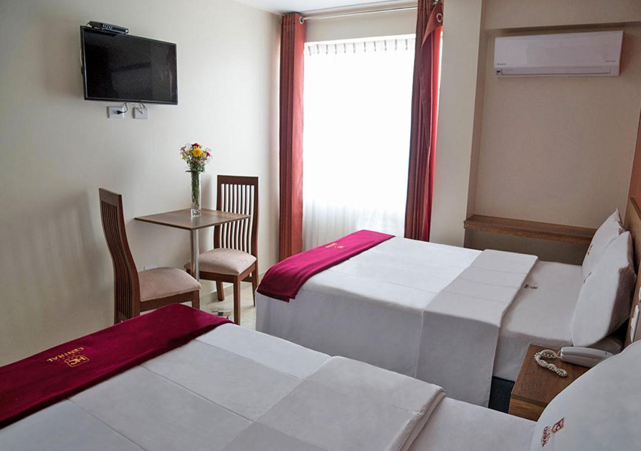 Hotel Central Trujillo Bagian luar foto