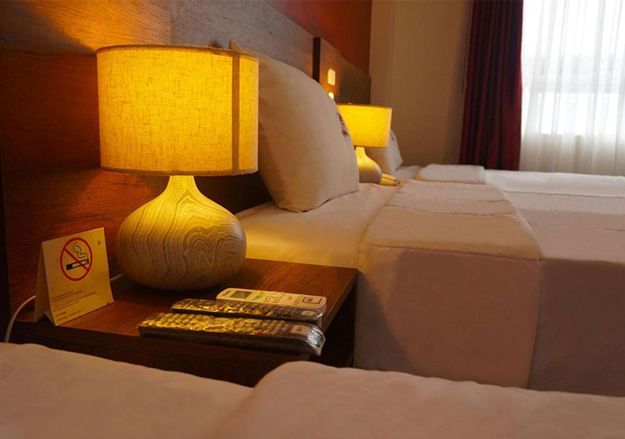 Hotel Central Trujillo Bagian luar foto