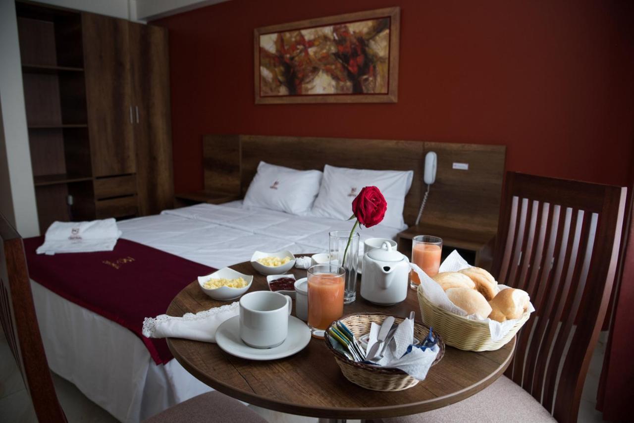 Hotel Central Trujillo Bagian luar foto